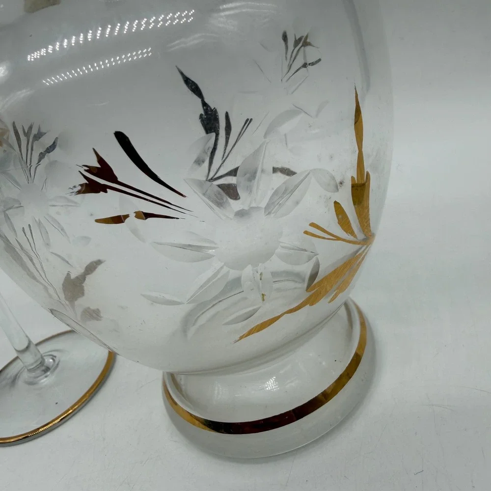 Vintage Etched Glass Decanter and Wine Glass Set Gold Silver‎ Leaf Floral Design